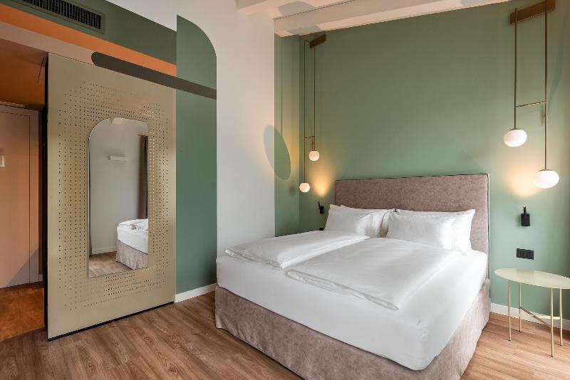 Ht Hotel Trieste image