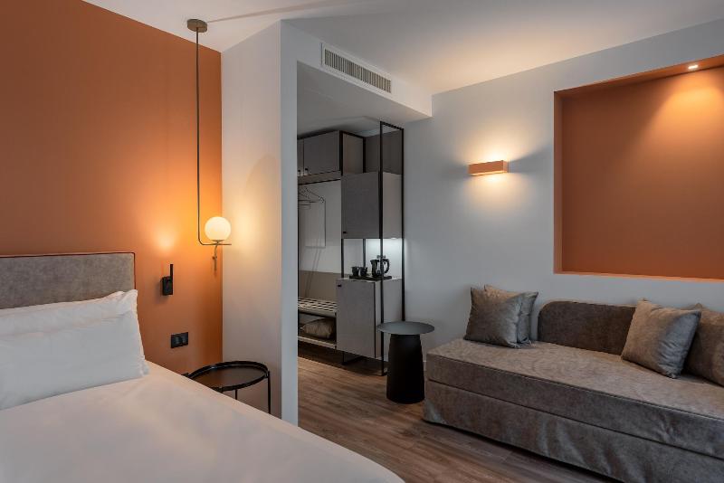 Ht Hotel Trieste image