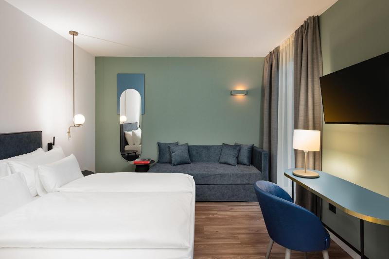 Ht Hotel Trieste image