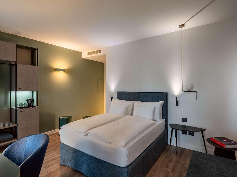 Ht Hotel Trieste image