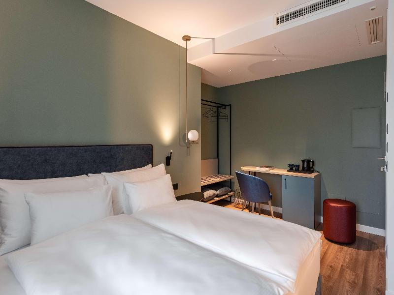 Ht Hotel Trieste image