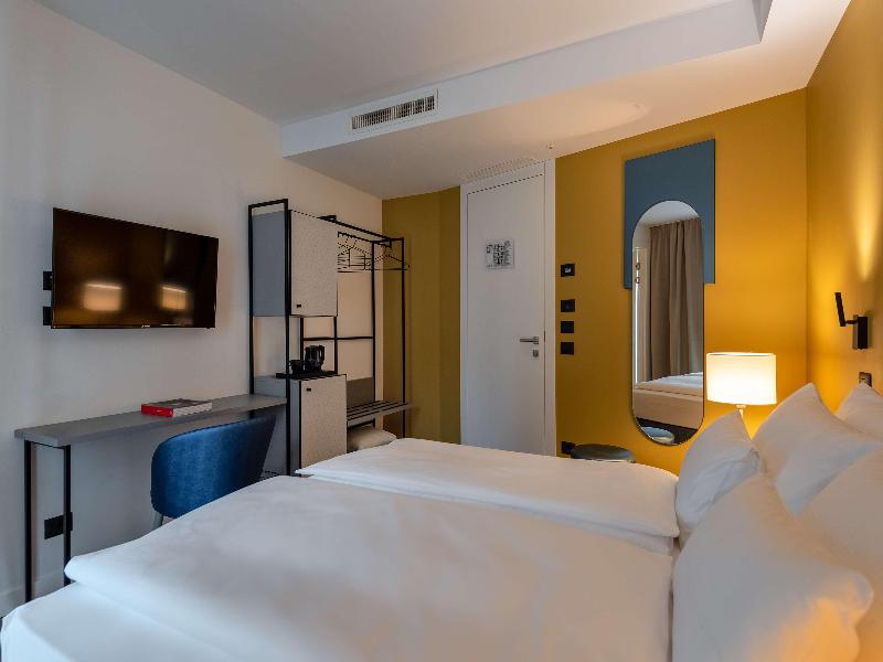 Ht Hotel Trieste image
