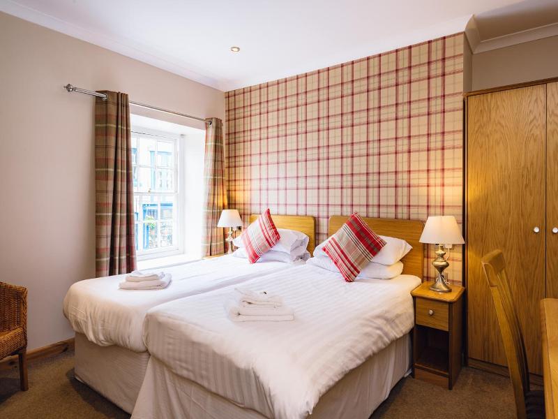 The Elan Hotel image
