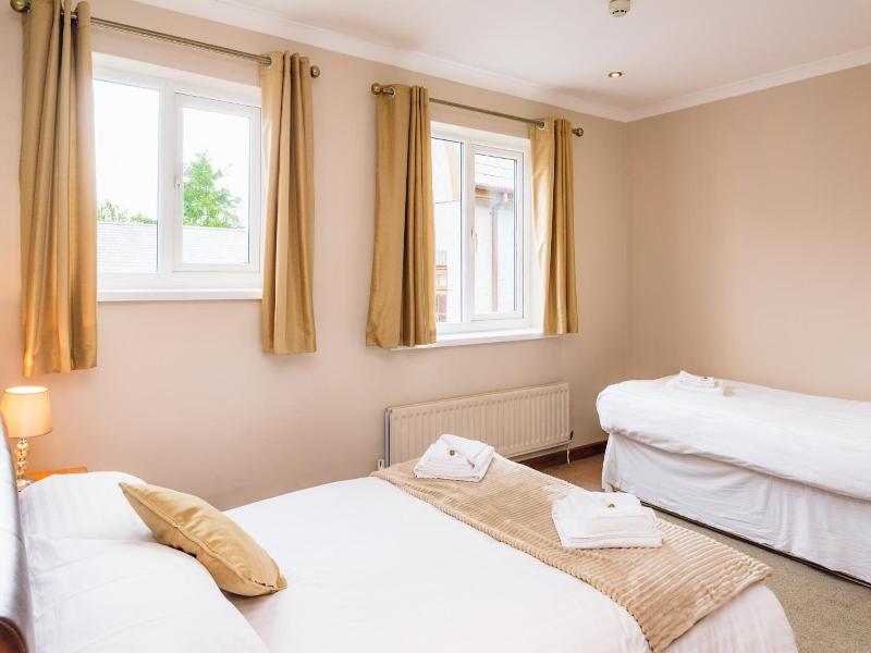 The Elan Hotel image
