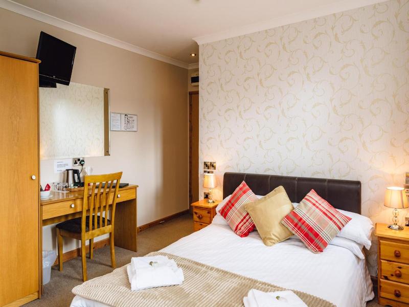 The Elan Hotel image