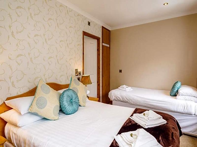 The Elan Hotel image