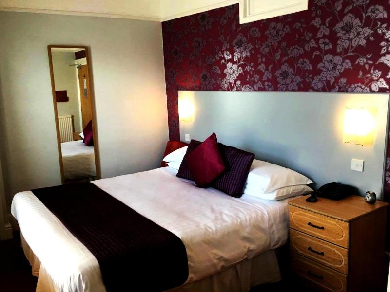 Harrow Lodge Hotel image