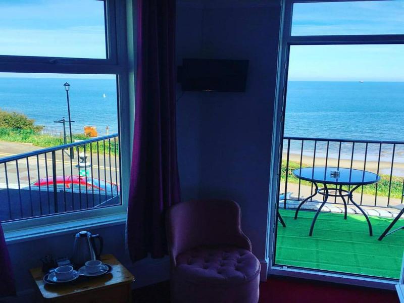 Harrow Lodge Hotel image