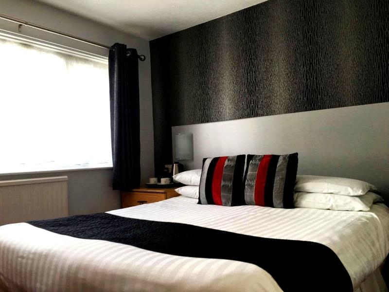 Harrow Lodge Hotel image