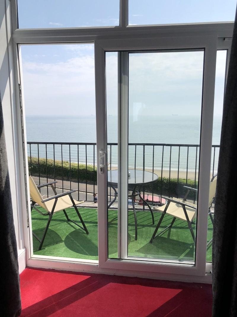 Harrow Lodge Hotel image