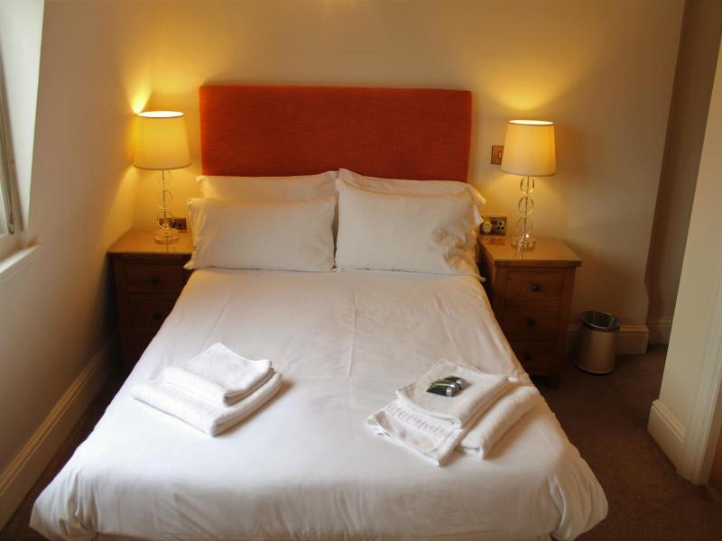 The Bentinck Hotel image