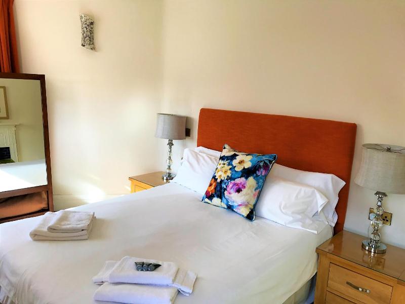 The Bentinck Hotel image
