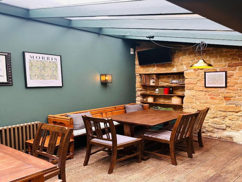 The Three Pigeons Inn image