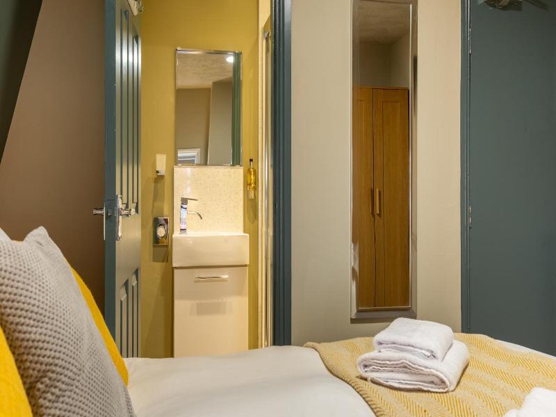 The Granby Hotel image