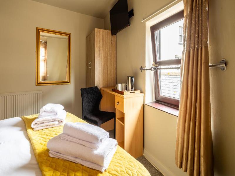 The Granby Hotel image