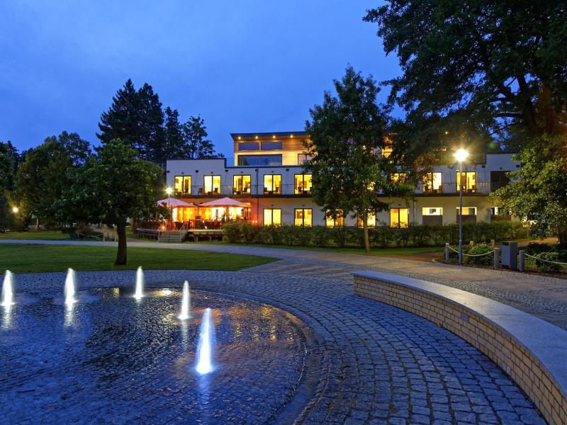 Hotel Am Kurpark image