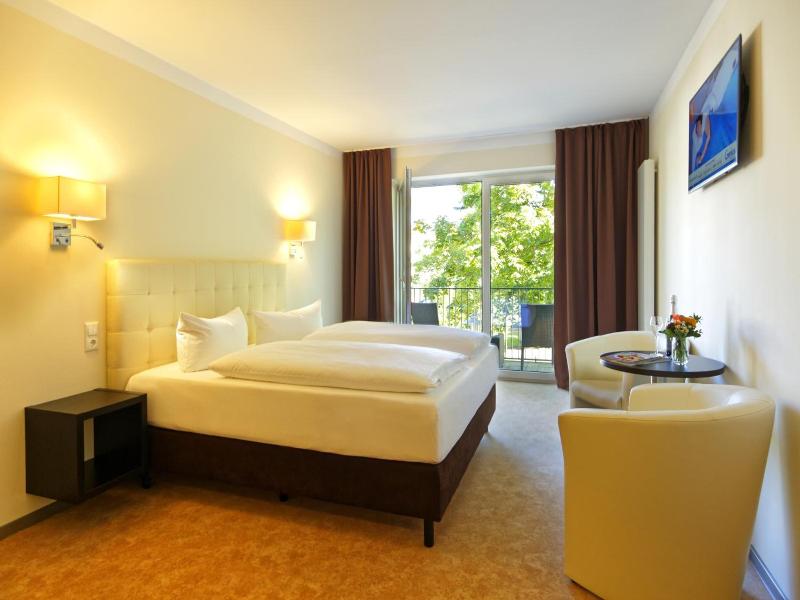 Hotel Am Kurpark image