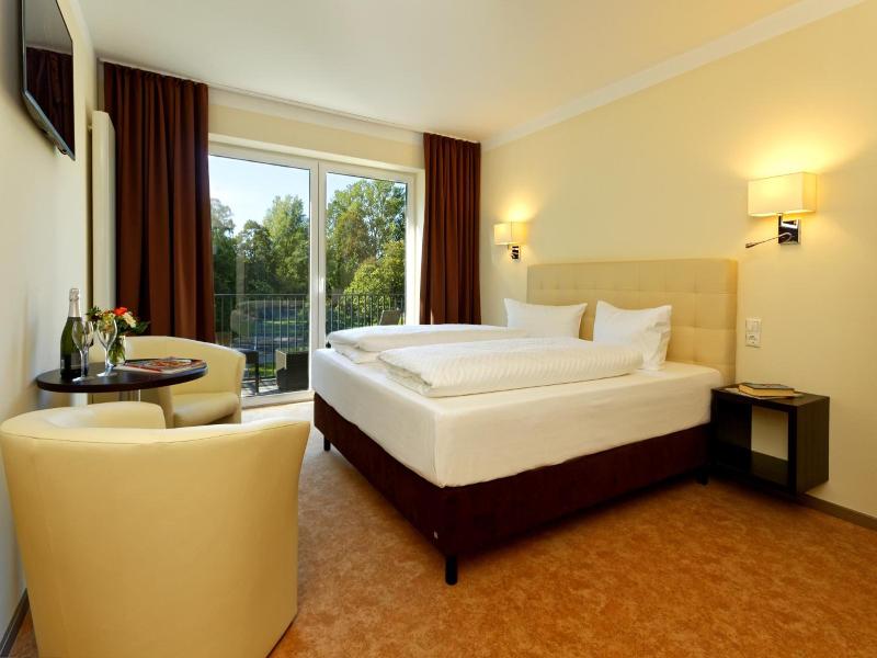 Hotel Am Kurpark image