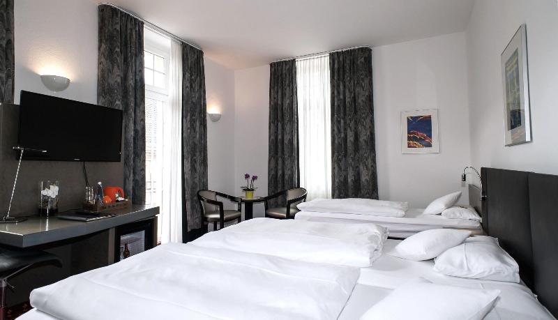 Hotel Schwert image
