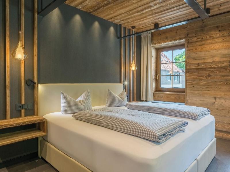 Landgasthof & Hotel beim Lipp image