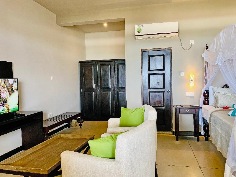 Suite Lanka image
