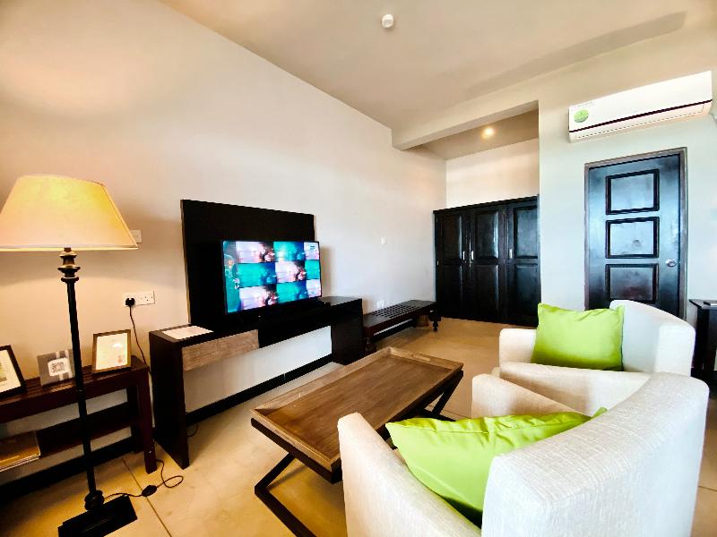 Suite Lanka image