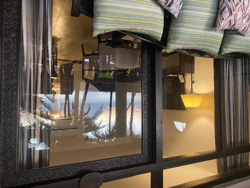 Suite Lanka image