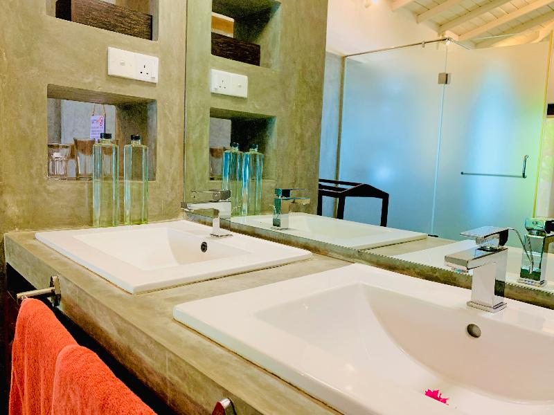 Suite Lanka image