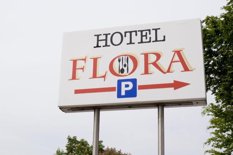 Hotel Restaurant Flora image