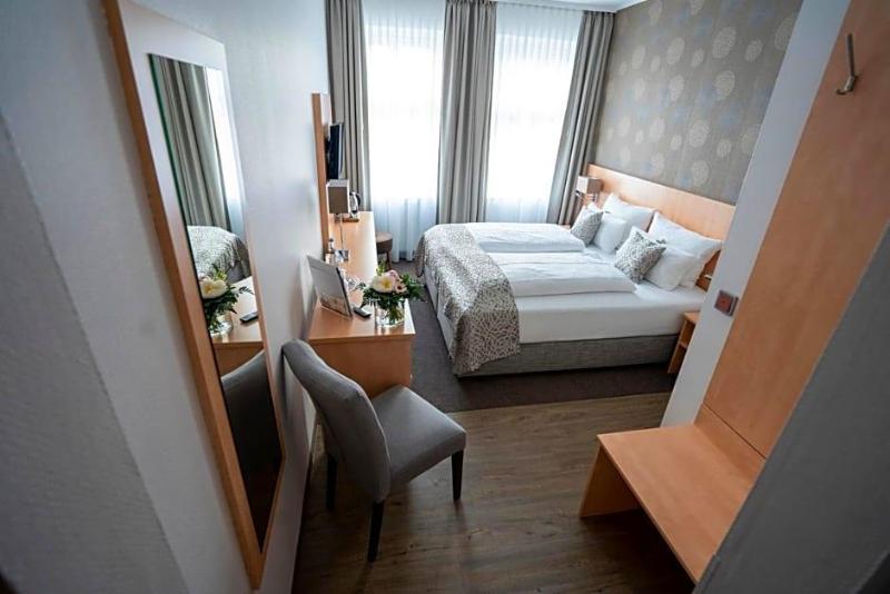 Hotel Stadt Lüdenscheid image