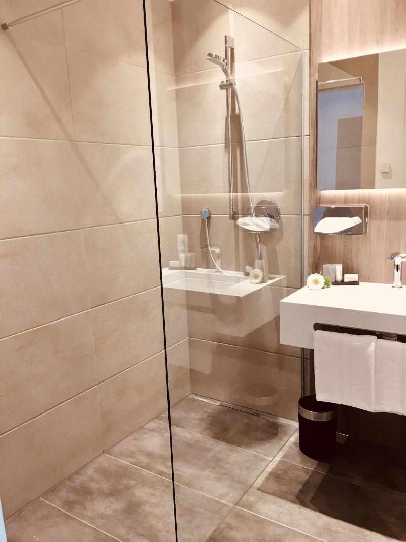Stadthotel Arte image