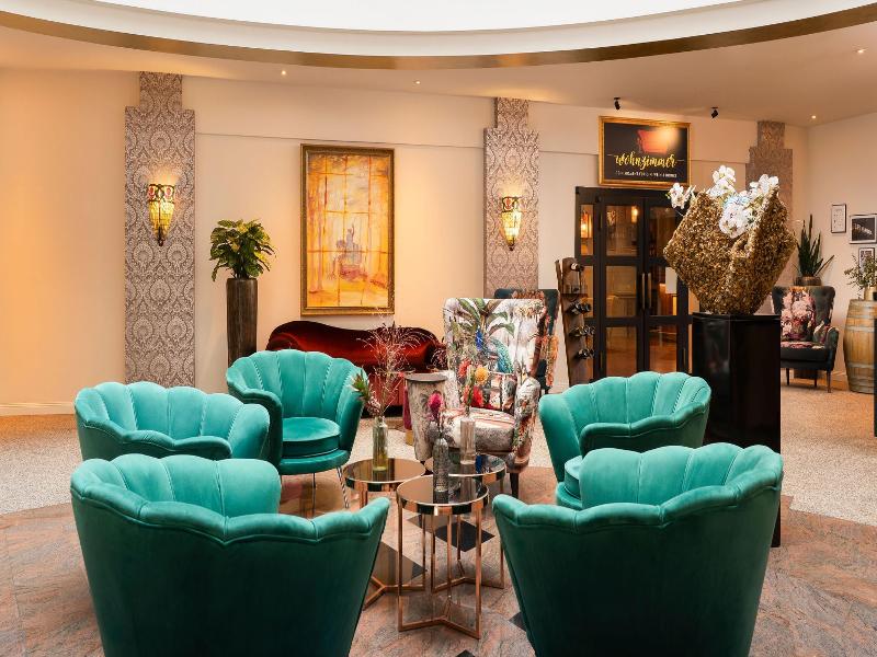 Parkhotel Landau image