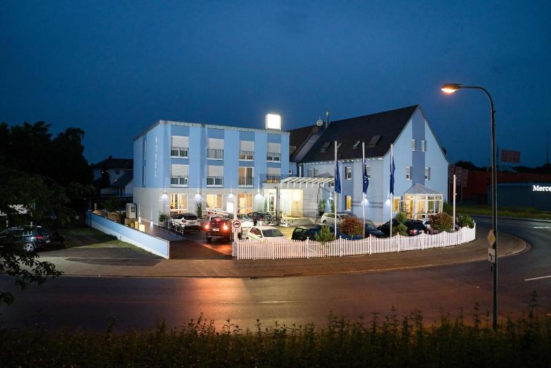 Hotel Restaurant Vater Rhein image
