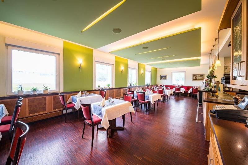Hotel Restaurant Vater Rhein image