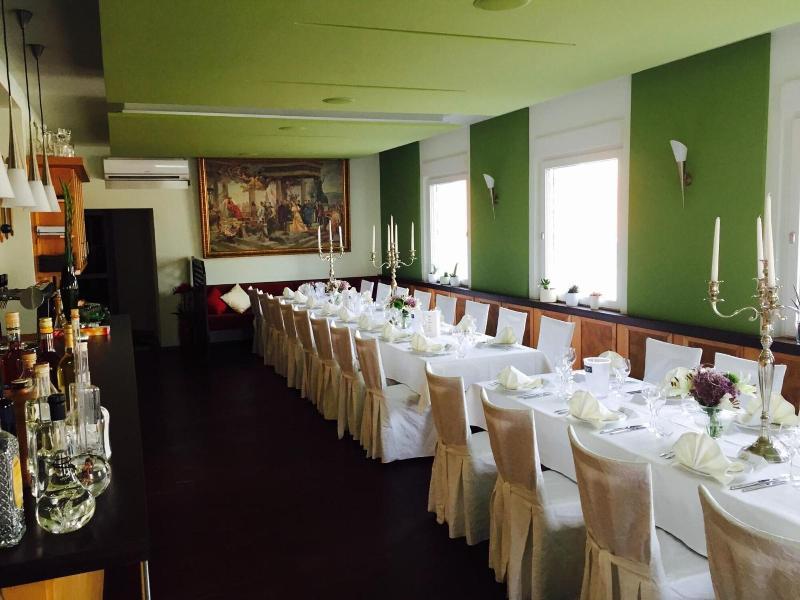 Hotel Restaurant Vater Rhein image