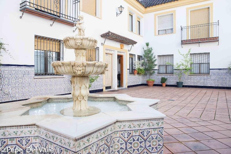 Los Patios El Carmen image