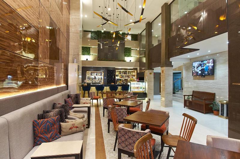 J7 Hotel Iloilo image