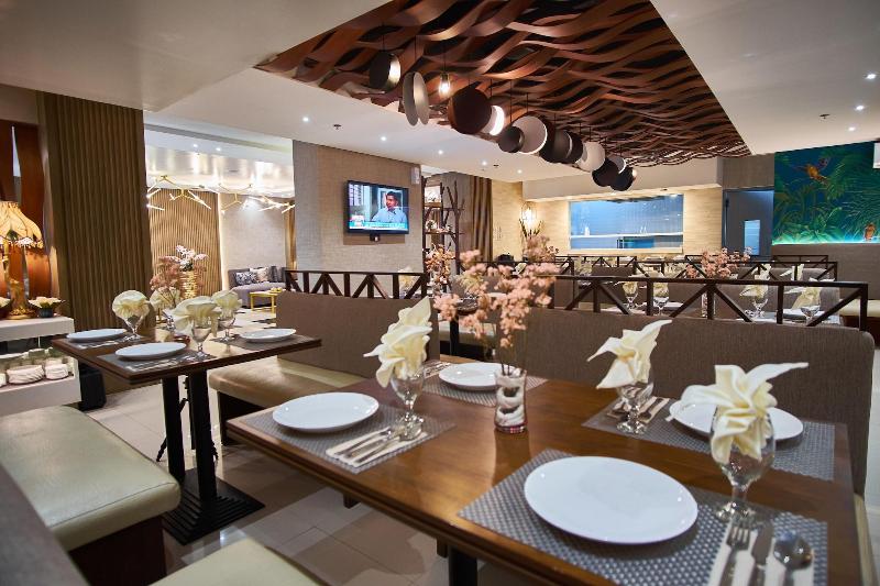 J7 Hotel Iloilo image