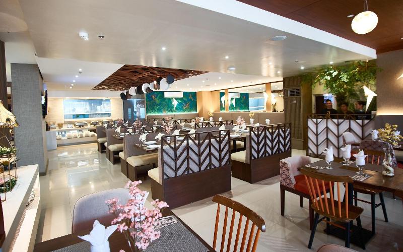 J7 Hotel Iloilo image