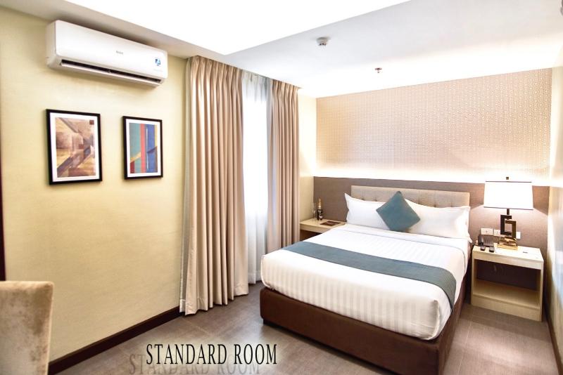 J7 Hotel Iloilo image