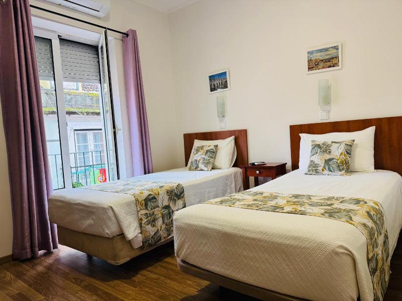 Pensao Residencial Camoes image