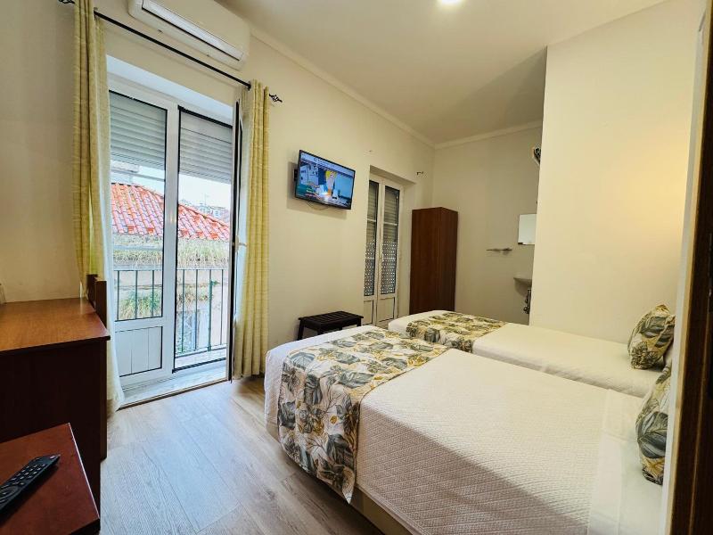 Pensao Residencial Camoes image