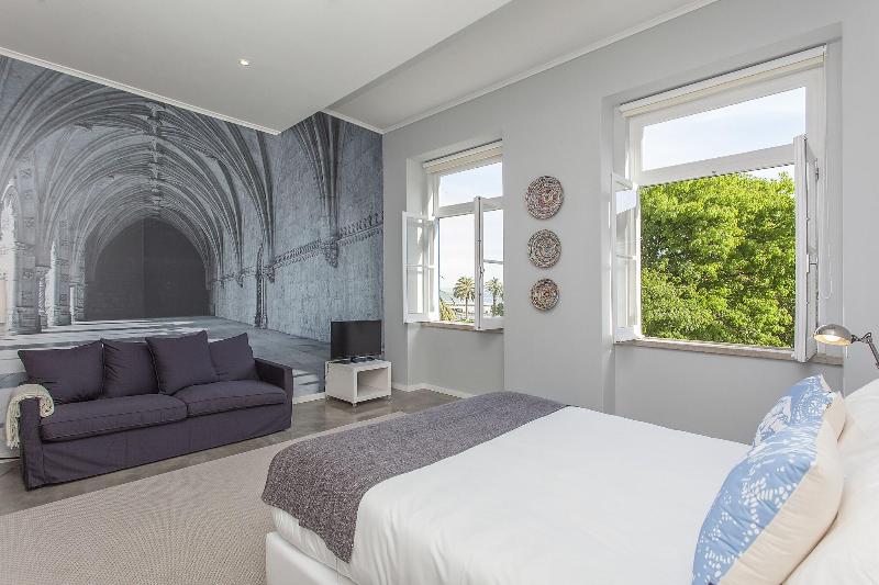 Emporium Lisbon Suites image
