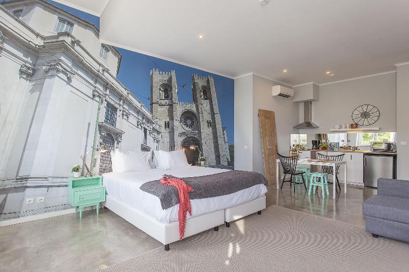 Emporium Lisbon Suites image