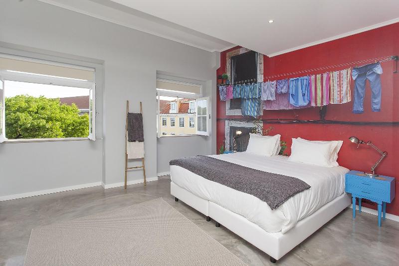 Emporium Lisbon Suites image