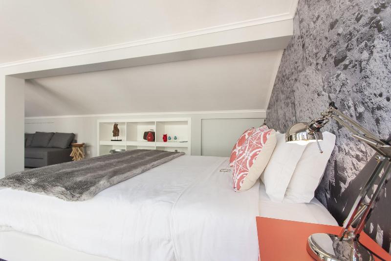 Emporium Lisbon Suites image