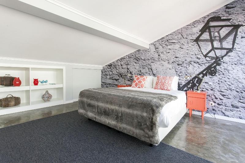 Emporium Lisbon Suites image