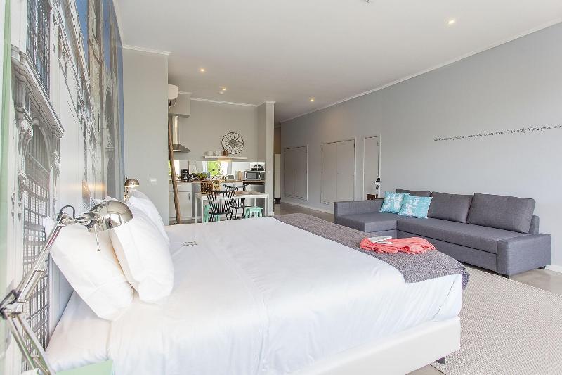 Emporium Lisbon Suites image