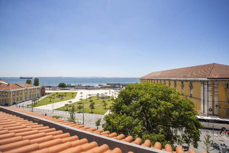 Emporium Lisbon Suites image
