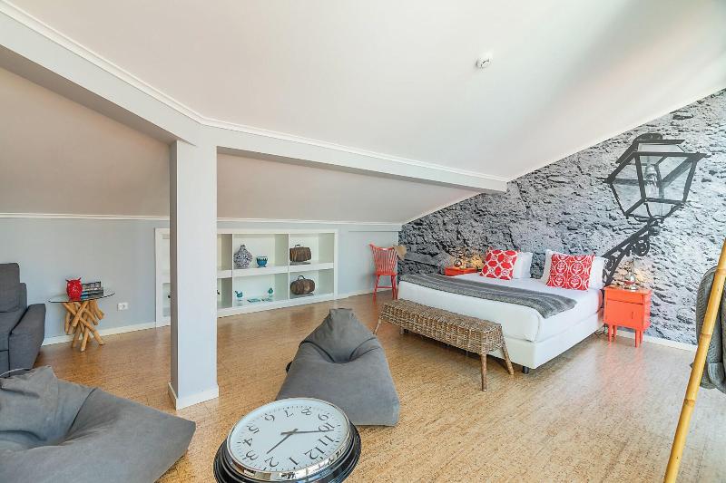 Emporium Lisbon Suites image